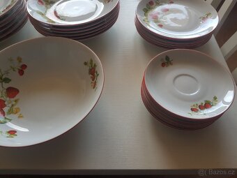 Porcelanova sada - 4