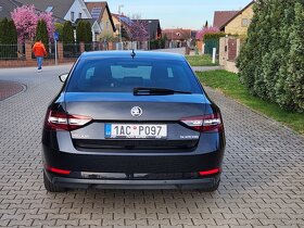 Škoda Superb III 2.0TDI 140kW DSG 2019 Style virtual kůže - 4