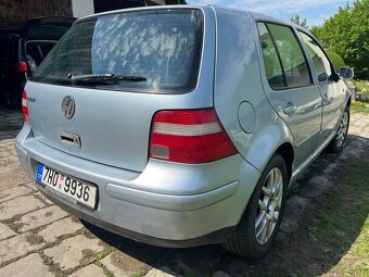 VW GOLF 4 1,4 benzin 55Kw R.04/2003 206000km Pacific edition - 4