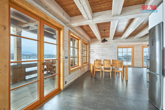 Prodej rodinného domu, 216 m², Nové Hrady, ul. Vilová čtvrť - 4