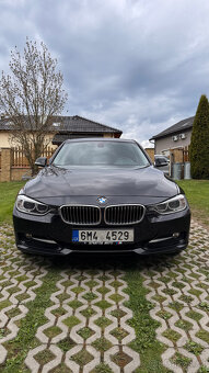 BMW - 320i (2012) - 4