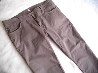 Armani  pánske nohavice   L-XL  38/34 - 4
