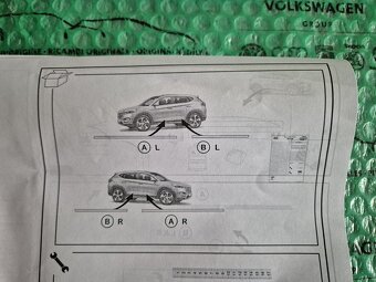 boční dekorativní a ochranné lišty dveří , broušená ocel Hyu - 4