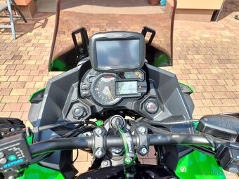 Kawasaki Versys 1000 GT - 4