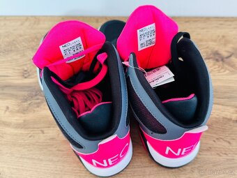 DÍVČÍ KOTNÍKOVÉ TENISKY ADIDAS NEO vel.38 - 4