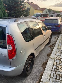 Skoda roomster 1.2 i 51 KW - 4