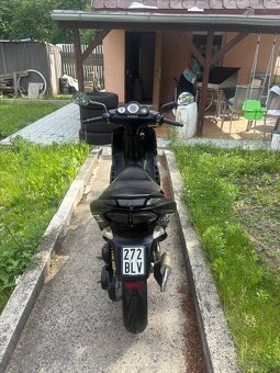 Peugeot Streetfight 2 - 4