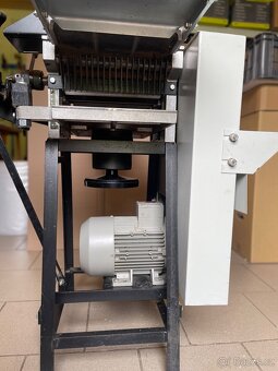 Univerzální dřevoobráběcí stroj UMDS-2A - 4