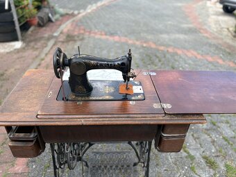 Singer stolni slapaci sici stroj - 4