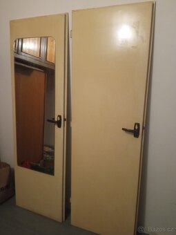 Dveře - 4