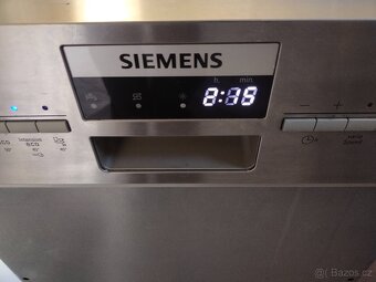 Prodám  VESTAVNOU NEREZOVOU myčku zn.SIEMENS- 45CM--DOVEZU-- - 4