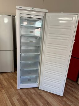 Mrazák Liebherr (134) Zamluveno - 4