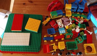 LEGO DUPLO - BIG CASE - kostičky (1.000ks) a desky - 4
