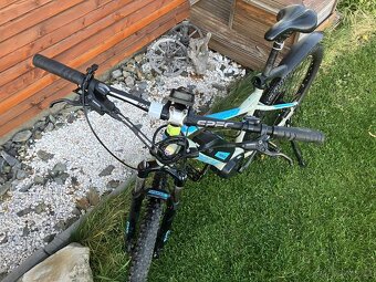 Apache Yamka 13aH 22 000 Kč - 4