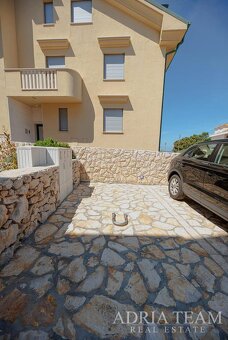 CHORVATSKO- EXKLUZIVNÍ APARTMÁN – PRVNÍ ŘADA U MOŘE POVLJAN - 4