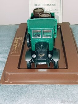 Model auta Praga - 4