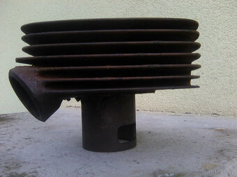 Jawa 350/634 - válce,otáčkoměr,blinkry a vypínač spojky - 4