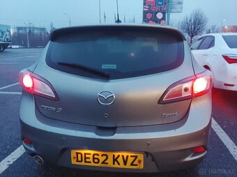 Mazda 3 Sport - 4