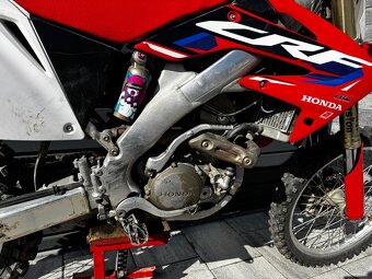 Honda CRF 250R - 4
