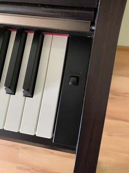 Digitální piano Yamaha Clavinova CLP-110 - 4