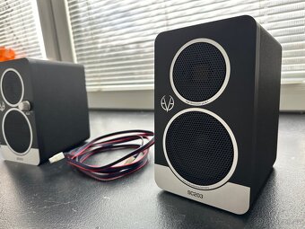 Studiové monitory EVE audio SC203 - 4