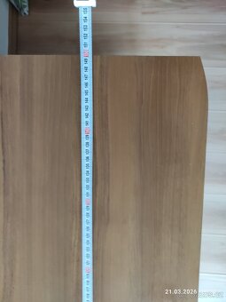 Kancelářský stůl - 4