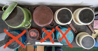 konvolut kovového kuchyňského retro nádobí - 4