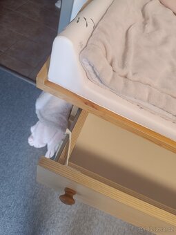 Přebalovací pult - 4