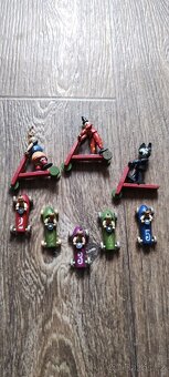 Dřevěné figurky a autíčka - 4