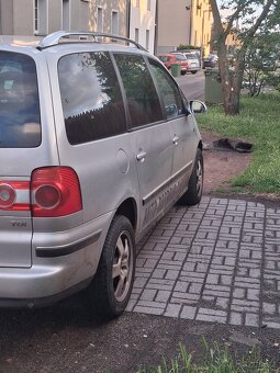 Volkswagen Sharan 1.9tdi 96kw - 4