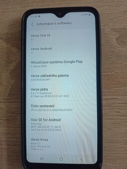 Prodám krásný jako nový Samsung Galaxy - 4