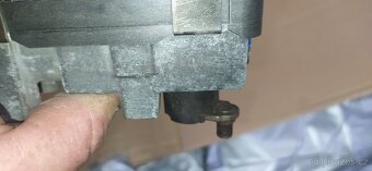 El. regulace Ford Focus mk2 1,8 TDCi - 4