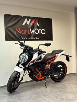 KTM 125 Duke - 4
