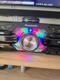 Panasonic - 4