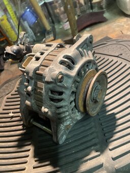 Alternator mazda - 4