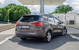 KIA Ceed SW Kombi 1.6 CRDi - 4