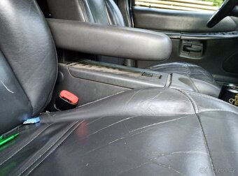 Ford Explorer 2001 - 4