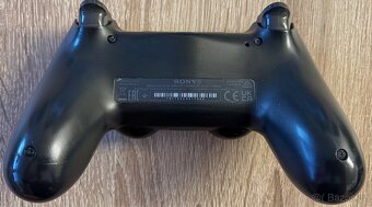 PlayStation 4 Pro 1TB CUH-7116B - 4