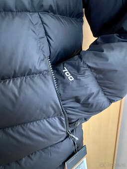 The North Face 700 černá péřová bunda - 4