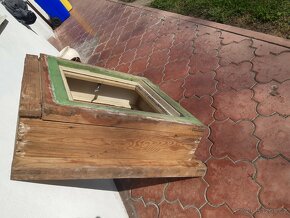 Prodám starší dřevěné okno - 4