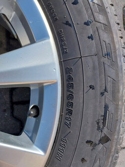 Bridgestone Dueller 245/65 R17 111H - 4