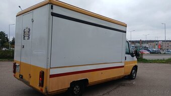 Prodám pojízdné občerstvení foodtruck ,pojízdný stánek, - 4