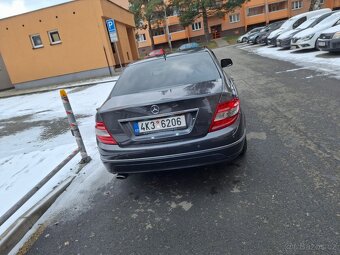 Mercedes c220 - 4