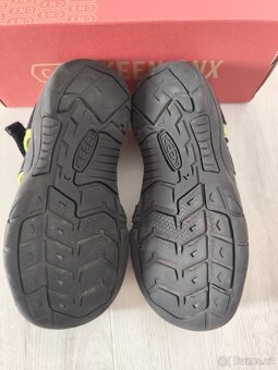 KEEN Sandály vel. 34 - 4