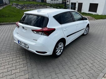 Toyota Auris 1,8 Hybrid - 4