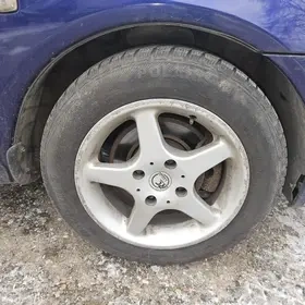 Mitsubishi Carisma 2003 - 4