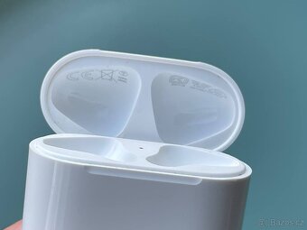 Sluchatka Apple AirPods 2 (А1602/А2031/А2032) - 4