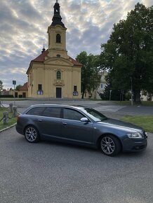 Audi A6 4.2 V8 246kw - 4