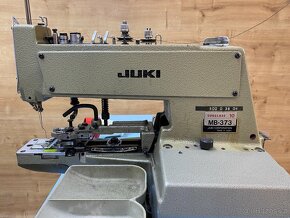 Knoflíkovací šicí stroj JUKI mb 373 - 4