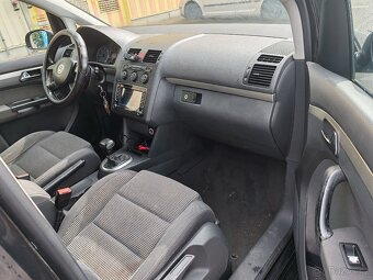 Vw Touran 1T1 - 4